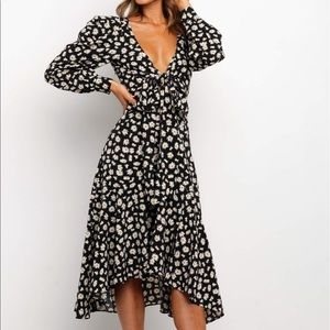 NWOT Petal & Pup Fedra Dress